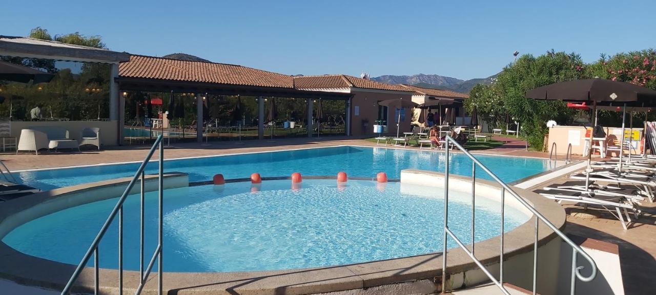 Li Suari Club Village San Teodoro  Eksteriør bilde