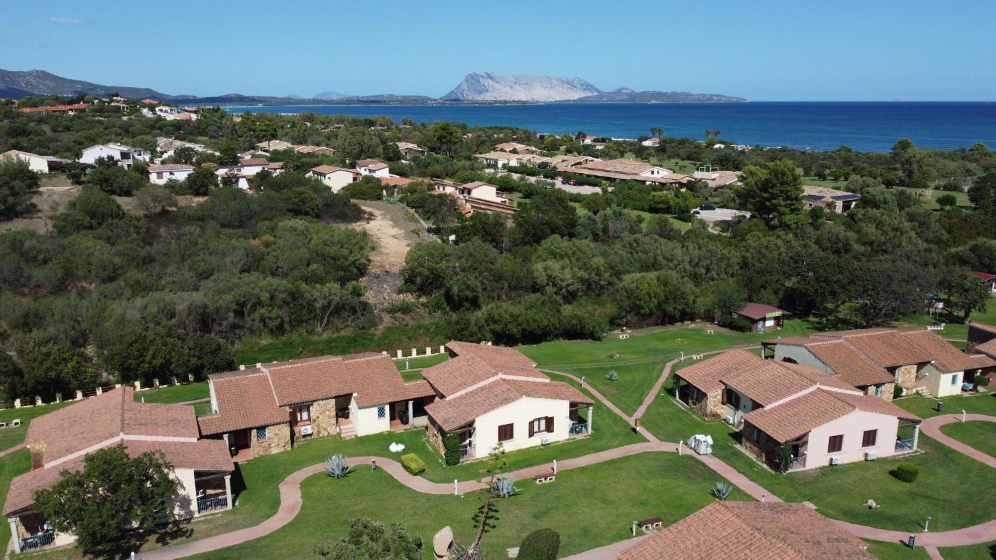 Li Suari Club Village San Teodoro  Eksteriør bilde