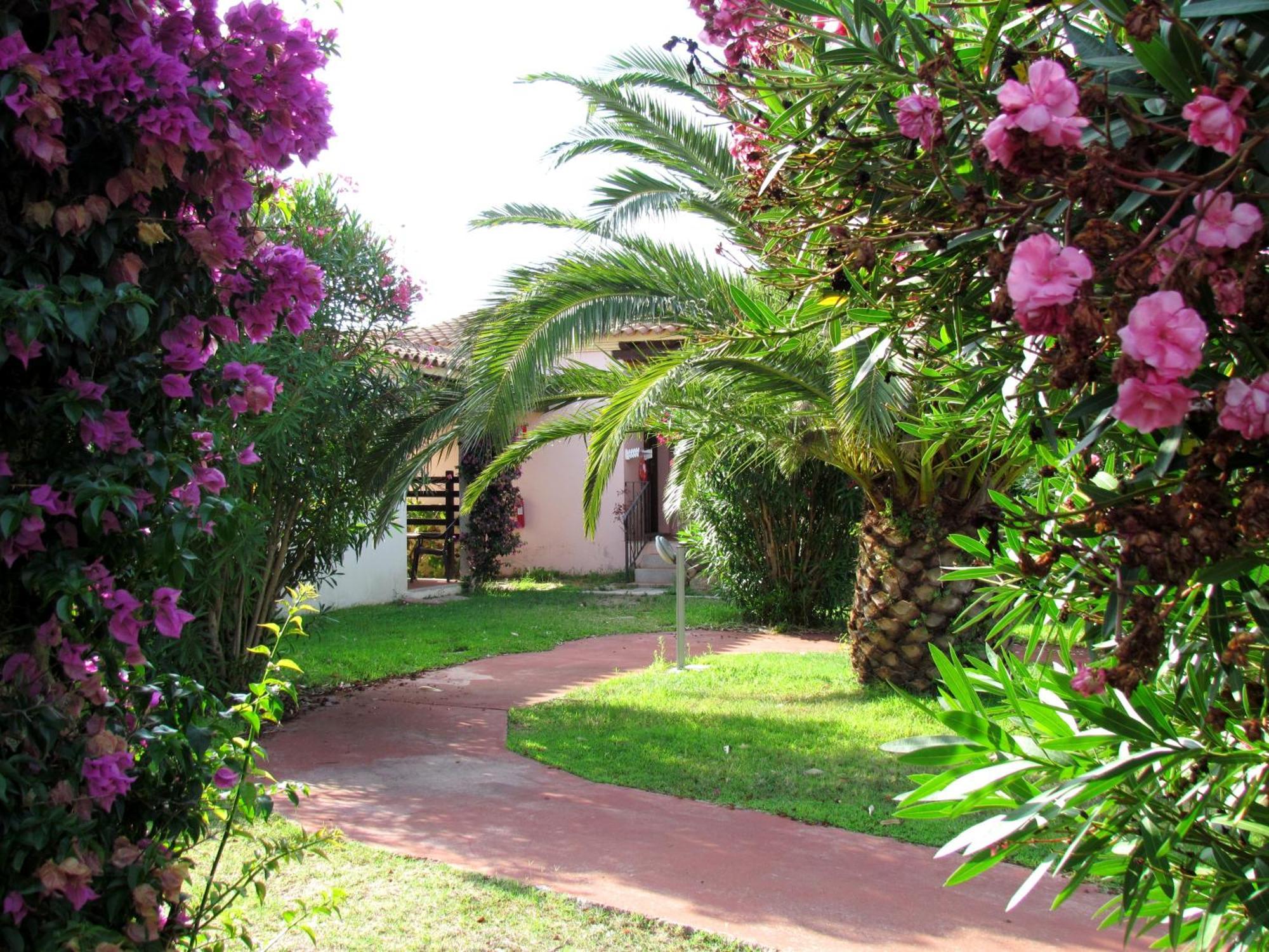 Li Suari Club Village San Teodoro  Eksteriør bilde